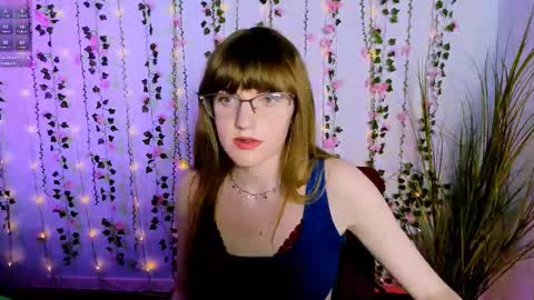 jina_toys online show from September 17, 8:12 pm