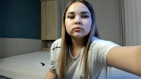 Jinny online show from March 22, 8:13 pm