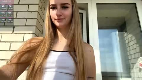 Jinny online show from October 8, 7:47 am