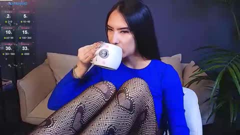 Snapshot of jinx_boom chatting on October 11, 2:49 am jinx_boom online show from October 11, 2:49 am