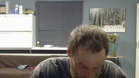 JamesJan van Rebel online show from November 17, 3:20 am