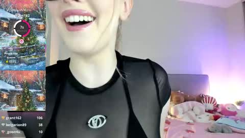 Juliette Rose online show from November 30, 11:45 pm