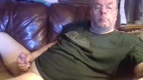 jmky2011 online show from March 12, 2:43 pm