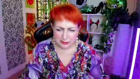 Joana online show from July 4, 8:51 am