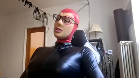 The sweetest toy online show from October 1, 12:15 pm