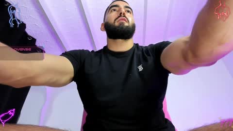 JOAO BATISTA online show from April 8, 10:57 pm