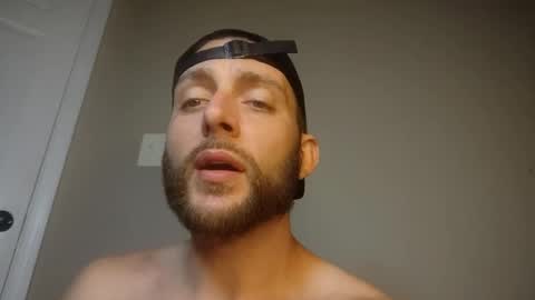 Snapshot of joe883555 chatting on October 13, 5:31 am joe883555 online show from October 13, 5:31 am