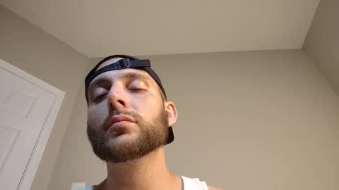 Snapshot of joe883555 chatting on October 23, 1:07 am joe883555 online show from October 23, 1:07 am