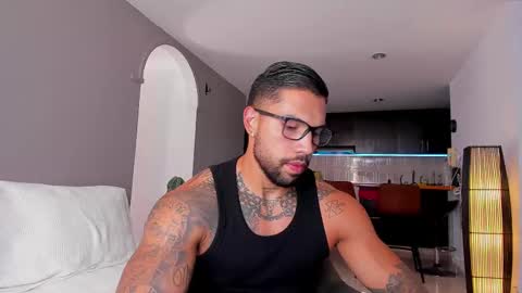 joe_esthetic online show from September 9, 9:04 pm