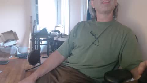 joebo7575 online show from April 24, 10:23 pm