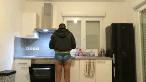 joejose03 online show from October 1, 5:56 pm