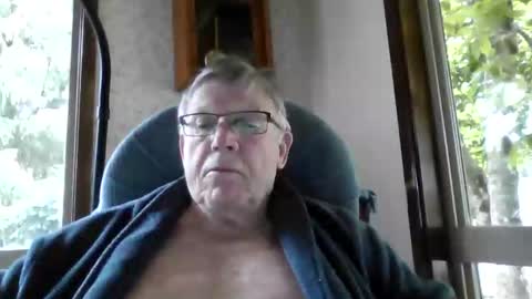 joelrw4 online show from June 5, 3:06 pm