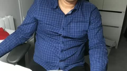 joeshades21 online show from January 15, 7:23 pm