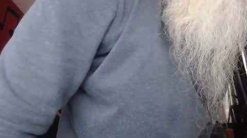 joeyzzz1 online show from April 12, 8:24 pm