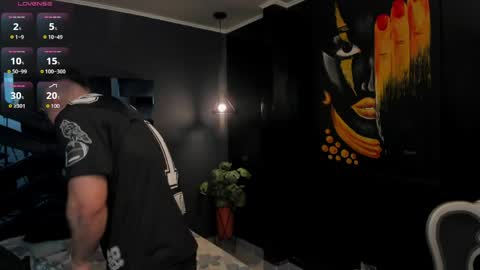 Johan Williams online show from April 2, 5:04 am