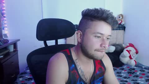 JOHAN independient model online show from September 16, 3:04 pm