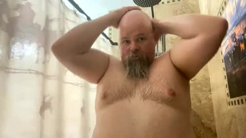 Snapshot of john40a chatting on September 12, 3:52 am John online show from September 12, 3:52 am