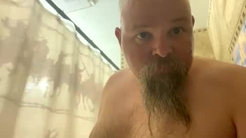 Snapshot of john40a chatting on September 10, 2:45 am John online show from September 10, 2:45 am