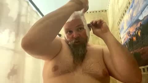 Snapshot of john40a chatting on February 4, 1:56 am John online show from February 4, 1:56 am