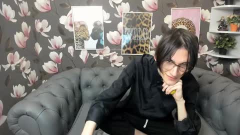 john__strong online show from May 30, 1:53 pm