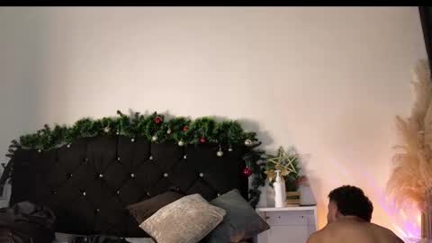 John  online show from December 3, 11:00 am