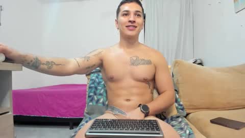 JOHN online show from February 6, 11:18 pm