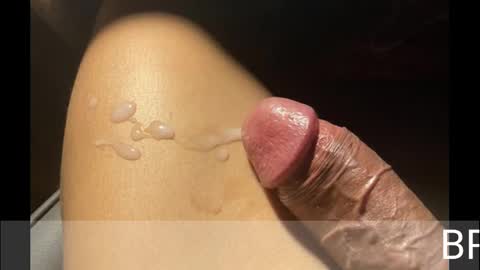 Johnnystrongarms                 online show from February 22, 10:42 pm