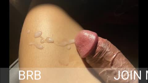 Johnnystrongarms                 online show from February 26, 3:25 am