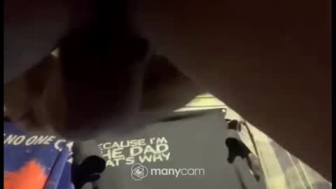 johnnyshung1 online show from February 11, 10:36 am