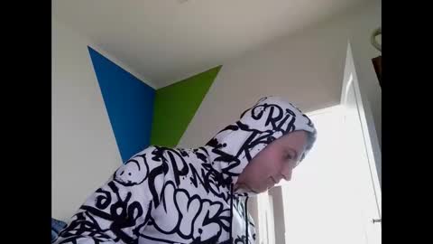 johnoreon online show from March 9, 9:57 am