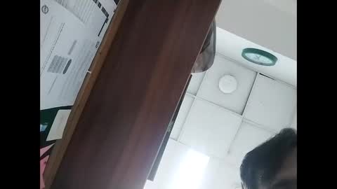 johnpop9090 online show from April 21, 11:28 am