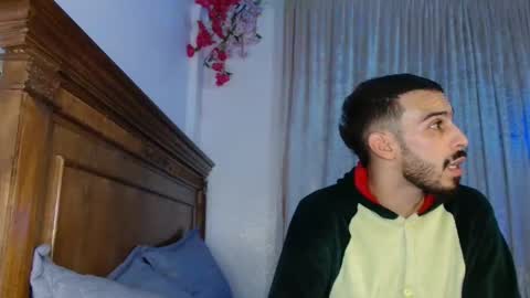 ALICEARABIAN online show from October 19, 12:48 am