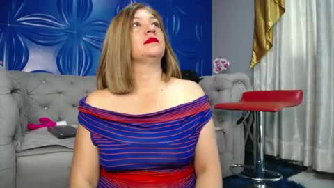 Jolie online show from May 9, 1:39 pm