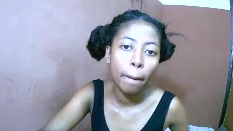 joliekah27 online show from March 2, 12:32 pm