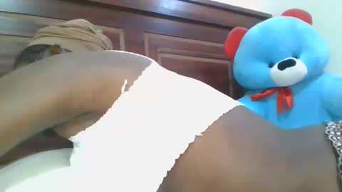 jollynabeb online show from March 16, 5:06 pm