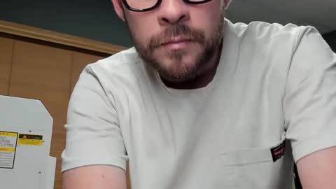 jonadams805 online show from December 2, 6:22 am