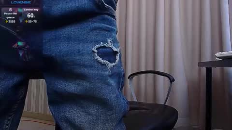 JonahShaw online show from March 11, 6:27 am