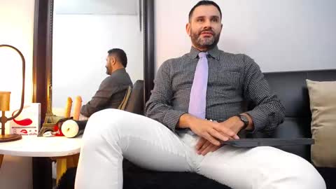  JONAS BEARD  online show from March 6, 7:32 pm