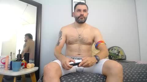  JONAS BEARD  online show from November 17, 7:49 pm