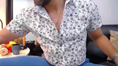  JONAS BEARD  online show from March 11, 7:47 pm