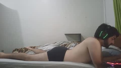 jonasf2525 online show from February 23, 2:58 am