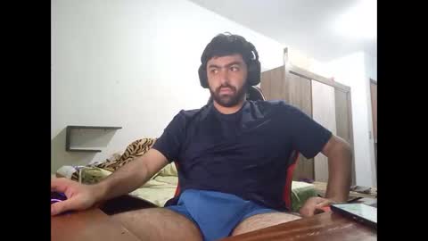 jonasf2525 online show from December 3, 2:45 am