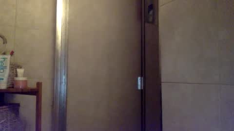 jonnyfontane7 online show from January 18, 5:05 am