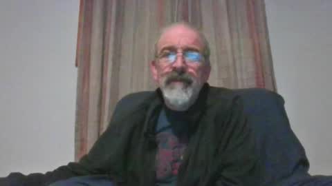 Snapshot of jony_five chatting on March 10, 12:07 am Jon online show from March 10, 12:07 am
