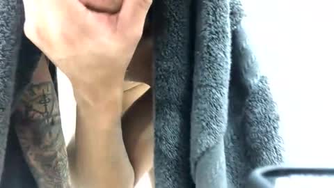 Joohn online show from January 3, 10:29 pm