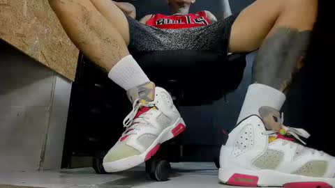 jordan33blake online show from February 2, 1:19 pm