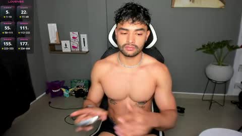 JordanRossie online show from March 24, 2:12 pm