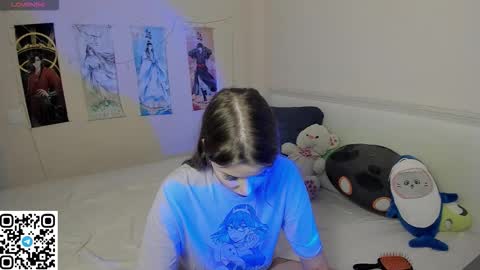 Mila online show from November 23, 1:58 am