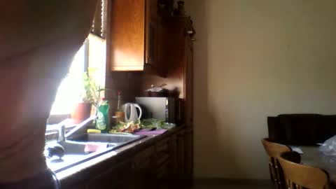 jos39a online show from September 18, 2:10 pm