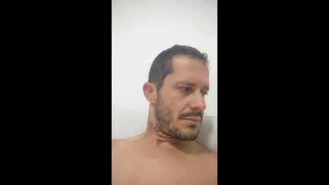 jose_985 online show from April 24, 1:51 am